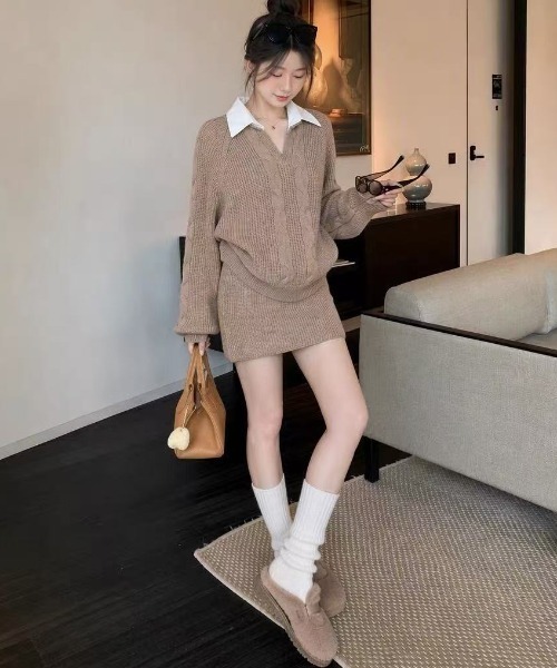 Teem Store（チームストア）の「ケーブル編み スキッパーVネックルーズニット＋ミニスカート セットアップ（ニット/セーター・レディース・ベージュ/ブラック・M）」の7枚目の写真