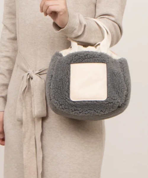 EARTH MADE（アースメイド）の「BOA COLORFUL巾着 TOTE（トートバッグ・レディース・グレー/ネイビー/グリーン/アイボリー/オレンジ/ブラック・FREE）」の3枚目の写真