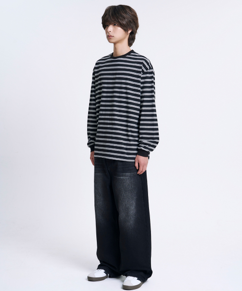 MOOVN(ムブン)の「ダブルストライプ ロングスリーブ Tシャツ ブラック(Tシャツ/カットソー・レディース・その他・SMALL/MEDIUM/LARGE)」の3枚目の写真
