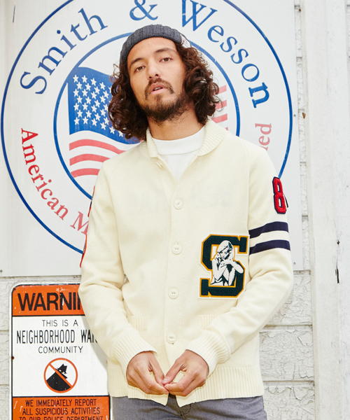 HYSTERIC GLAMOUR(ヒステリックグラマー)の「WOMAN ATHLETICS TYPE-Sワッペン CD(カーディガン/ボレロ・メンズ・ホワイト/ネイビー/ブラック・SMALL/MEDIUM/LARGE)」の2枚目の写真