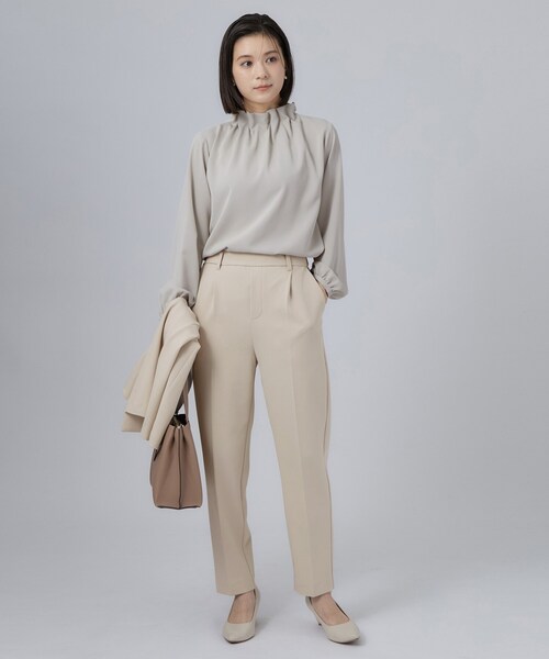 SHOO・LA・RUE(シューラルー)の「【セレモニー/通勤/S-3L】カットジョーゼットテーパードパンツ(その他パンツ・レディース・ネイビー/ナチュラル/ブラック・01/02/03/04/05)」の16枚目の写真