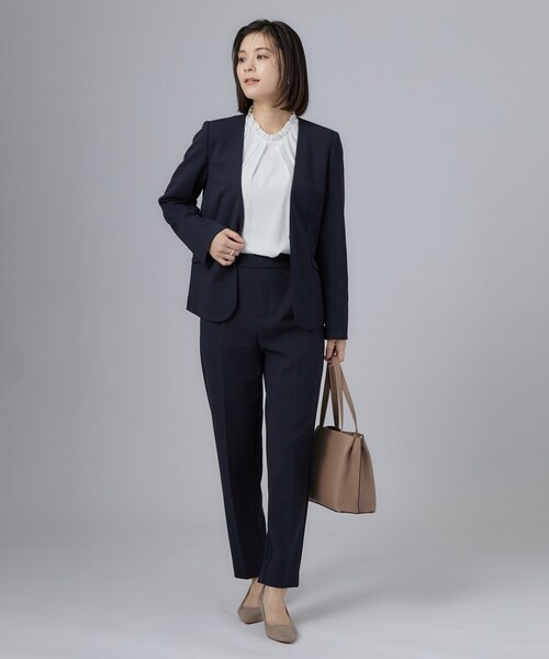 SHOO・LA・RUE(シューラルー)の「【セレモニー/通勤/S-3L】カットジョーゼットテーパードパンツ(その他パンツ・レディース・ネイビー/ナチュラル/ブラック・01/02/03/04/05)」の22枚目の写真