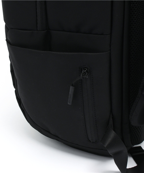 incase（インケース）の「CL58068 DSLR Pro Pack Nylon（バックパック/リュック・メンズ・ブラック・ONE SIZE）」の13枚目の写真