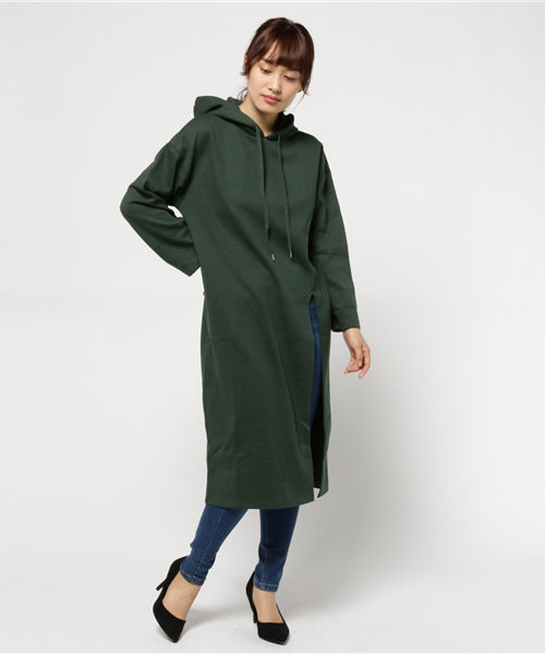 MOUSSY（マウジー）の「SLIT LONG HOODIE J（ワンピース・レディース・グリーン/トップグレー/ブラック・FREE）」の12枚目の写真