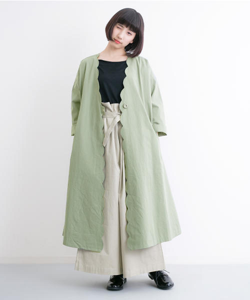 MERLOT（メルロー）の「スカラップV開きノーカラーコート5786（ノーカラージャケット・レディース・ベージュ/カーキ/ライトブルー・FREE）」の3枚目の写真