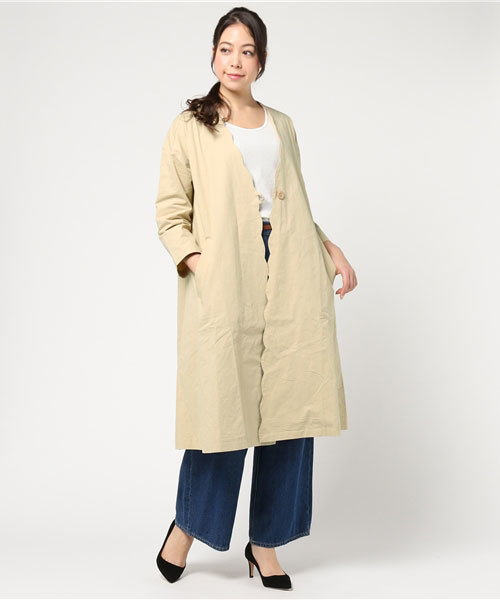 MERLOT（メルロー）の「スカラップV開きノーカラーコート5786（ノーカラージャケット・レディース・ベージュ/カーキ/ライトブルー・FREE）」の4枚目の写真