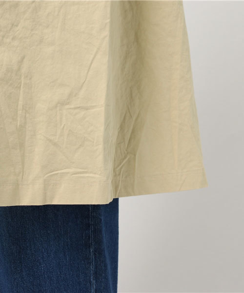 MERLOT（メルロー）の「スカラップV開きノーカラーコート5786（ノーカラージャケット・レディース・ベージュ/カーキ/ライトブルー・FREE）」の13枚目の写真