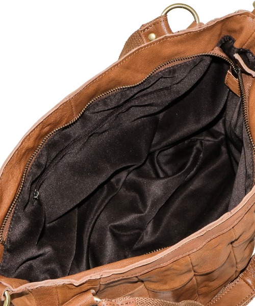 Le cheval aile（シュヴァルエレ）の「Le cheval aile rapiecage シュバル エレ ラピエサージュ  2WAYトートバッグ（ショルダーバッグ・レディース・ブラック/チョコ/キャメル・FREE）」の14枚目の写真