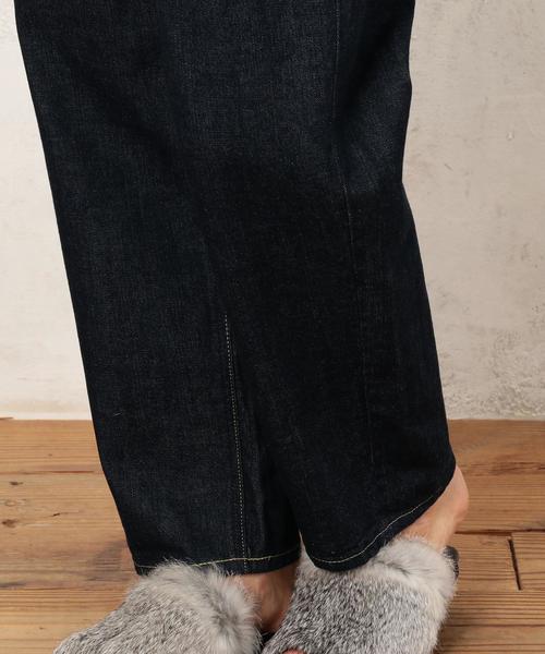 Lee（リー）の「[別注]CB LEE(リー)×GLR ハイウエスト テーパード デニムパンツ ◆（デニムパンツ・レディース・ブラック/ネイビー・MEDIUM/SMALL）」の13枚目の写真