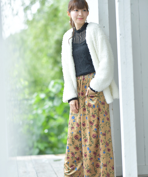 rps（アールピーエス）の「プードルファーノーカラーカーデ（カーディガン/ボレロ・レディース・ブラウン/ピンクベージュ/グレイッシュベージュ/アイボリー・M）」の7枚目の写真