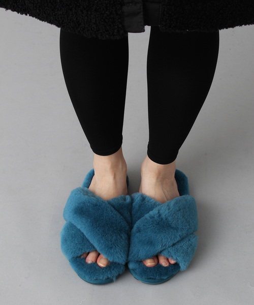 EMU Australia（エミューオーストラリア）の「【emu】MAYBERRY ファー サンダル（サンダル・レディース・ピンク/マスタード/ブルー系その他/レッド系その他/オリーブ/ピンク系その他/ベージュ/ブラック/チャコールグレー/ネイビー/ターコイズブルー/グレー/ブラウン系その他・23cm/24cm/25cm/8/7/6/5/26cm/22cm/9）」の8枚目の写真