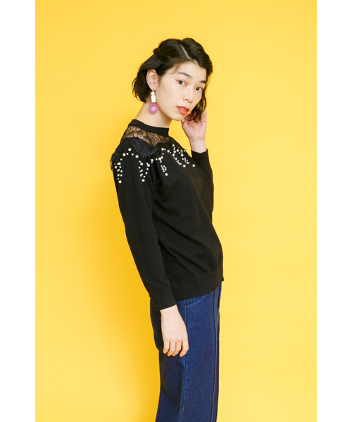 DOLLUPOOPS（ドールアップウップス）の「<doll up oops> 肩レース　パール付ニット（ニット/セーター・レディース・ブラック/杢グレー・38）」の4枚目の写真