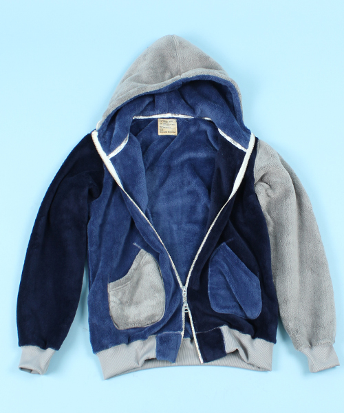 International Gallery BEAMS(インターナショナルギャラリービームス)の「Vaporize / CRAZY フリースパーカー(パーカー・メンズ・その他1・SMALL/MEDIUM/LARGE/X-LARGE)」の2枚目の写真