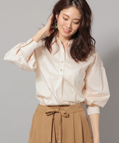 Andemiu（アンデミュウ）の「パールボタンスキッパー787751（シャツ/ブラウス・レディース・オフホワイト/ブルー/ピンク・FREE）」の3枚目の写真