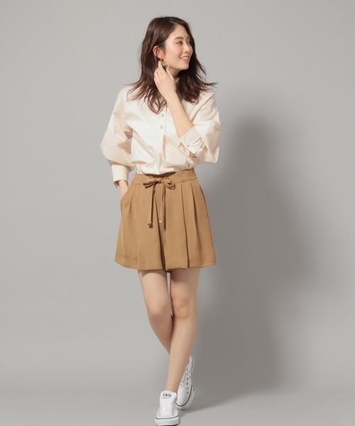 Andemiu（アンデミュウ）の「パールボタンスキッパー787751（シャツ/ブラウス・レディース・オフホワイト/ブルー/ピンク・FREE）」の6枚目の写真