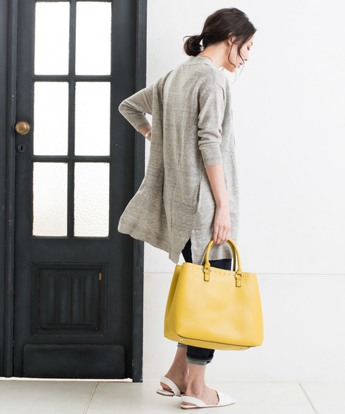 RIVE DROITE（リヴドロワ）の「【A4サイズ収納可】丸メタルトートバッグ（ハンドバッグ・レディース・ネイビー/イエロー・FREE）」の12枚目の写真