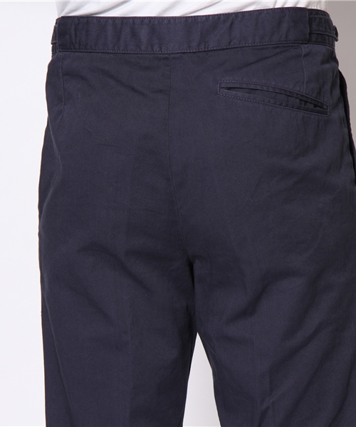 KATHARINE HAMNETT LONDON （キャサリンハムネットロンドン）の「アーカイブタックトラウザーズ（スラックス・メンズ・オフホワイト/ネイビー・LARGE/MEDIUM）」の6枚目の写真