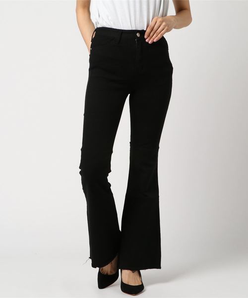 EGOIST（エゴイスト）の「slimフレア切替デニムパンツ（デニムパンツ・レディース・ブラック/ネイビー/ブルー・SMALL/MEDIUM/X-SMALL）」の2枚目の写真