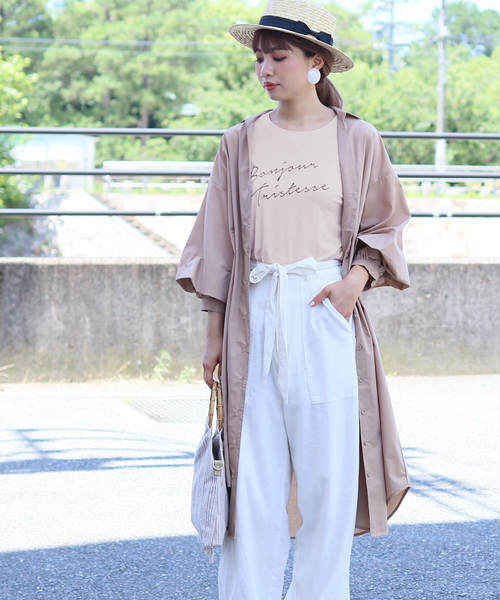 reca（レカ）の「ゆるテロ 落ち感でシンプルだけどオシャレ◇ゆったり 筆記体ロゴTシャツ（Tシャツ/カットソー・レディース・ホワイト/ブラック/キナリ・FREE）」の12枚目の写真