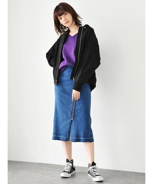 YECCA VECCA（イェッカヴェッカ）の「ダメージVネックニット（ニット/セーター・レディース・ベージュ/パープル/ブラウン/グレー・FREE）」の9枚目の写真