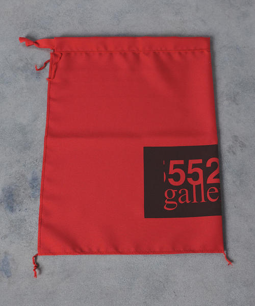 5525gallery×PORTER（ゴーゴーニーゴーギャラリーカケルポーター）の「別注＜5525gallery×PORTER（5525ギャラリー×ポーター）＞フリンジ コンビ ポーチ（ショルダーバッグ・レディース・シルバー・FREE）」の7枚目の写真