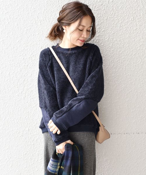 liflattie ships(リフラティ シップス)の「liflattie ships:ボアコンビトップス◇(Tシャツ/カットソー・レディース・ライトグレー/ブラウン/ネイビー・SMALL/MEDIUM)」の3枚目の写真