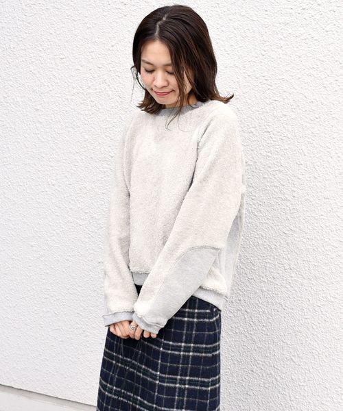 liflattie ships(リフラティ シップス)の「liflattie ships:ボアコンビトップス◇(Tシャツ/カットソー・レディース・ライトグレー/ブラウン/ネイビー・SMALL/MEDIUM)」の12枚目の写真