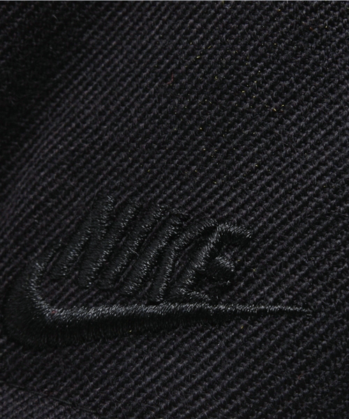 NIKE(ナイキ)の「ナイキ ブレイザー レインボーパック キャップ NIKE BLAZER RAINBOW PACK BB CAP(キャップ・レディース・ホワイト/ブラック・ONE SIZE)」の5枚目の写真