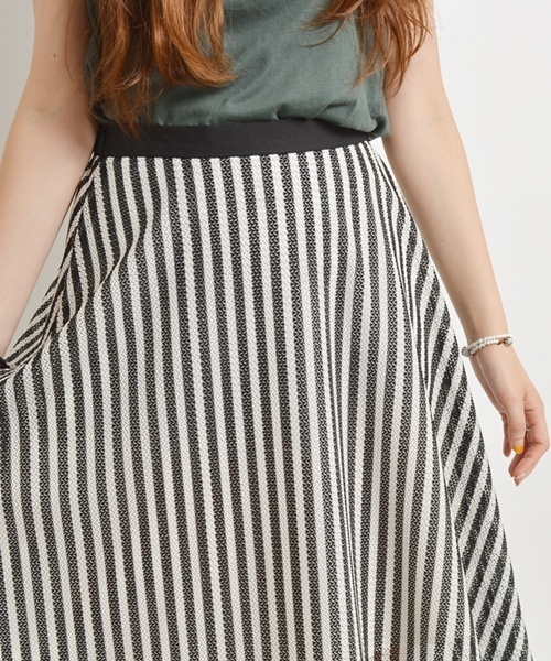 Khaju（カージュ）の「Khaju:ストライプレーススカート□（スカート・レディース・ホワイト/ブルー・ONE SIZE）」の4枚目の写真