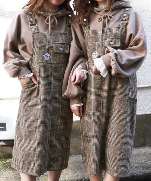 PairPair(ペアペア)の「裏起毛ショートパーカー(パーカー・レディース・ブラック/ピンク/アイボリー/モカ・FREE)」の3枚目の写真