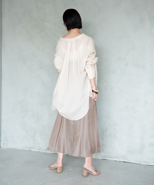 Aunt Marie's（アントマリーズ）の「バンドカラーシルクボイルシアーシャツ / AUNT MARIE’S（シャツ/ブラウス・レディース・グリーン/オフホワイト/ブラック・FREE）」の16枚目の写真