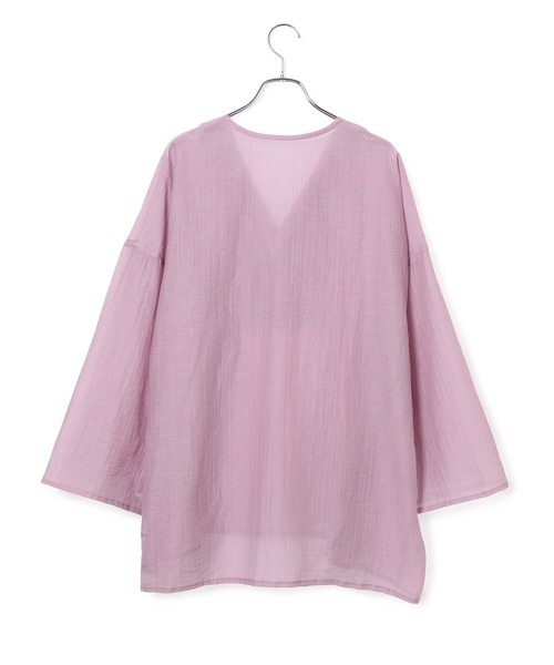 ADAM ET ROPE'(アダムエロペ)の「シアーブザムシャツ(シャツ/ブラウス・レディース・ホワイト/キャメル/ダークラベンダー・FREE)」の9枚目の写真