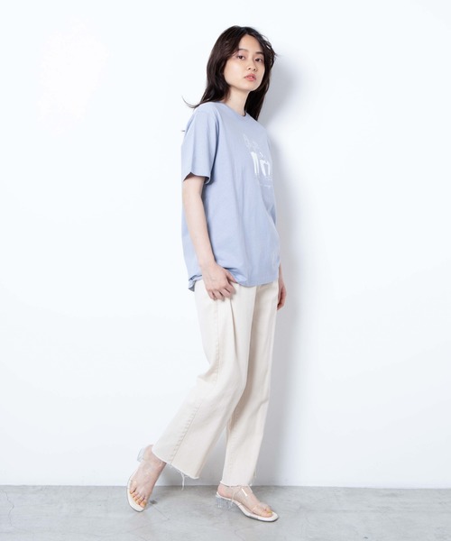 WEGO（ウィゴー）の「WEGO/ガールプリントTシャツ（Tシャツ/カットソー・レディース・ホワイト/サックスブルー・SMALL/MEDIUM/LARGE）」の22枚目の写真