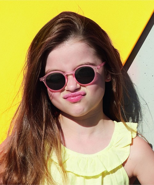 IZIPIZI（イジピジ）の「IZIPIZI/イジピジ PERMAMENT COLLECTION キッズ用サングラス（サングラス・キッズ・ブラック/ブルー/ブラウン/ネイビー/ピンク/グリーン/イエロー・ONE SIZE）」の17枚目の写真