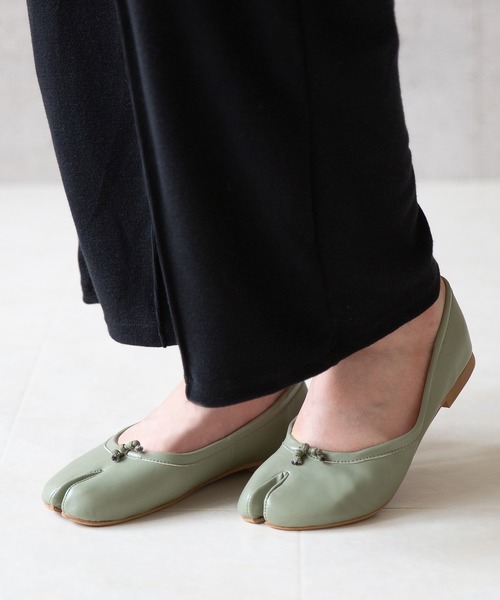 menue（メヌエ）の「足袋バレエシューズ（バレエシューズ・レディース・ブラウン/アイボリー/ブラック/ライトグリーン・36/37/38/39）」の6枚目の写真