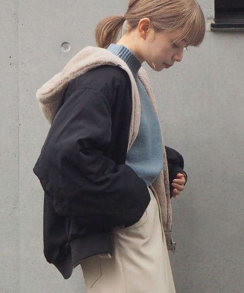 tiptop(ティップトップ)の「ファーリバーシブルフード付きボンバージャケット(MA-1・レディース・ブラック/グリーン/アイボリー/ダークグレー/ピンク/ブラック系その他/カーキ・FREE)」の15枚目の写真