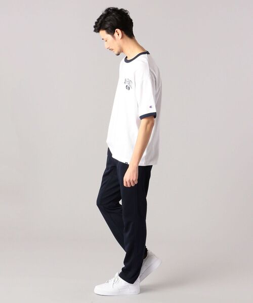 Champion(チャンピオン)の「【SHIPS別注】Champion: ウォッシュドコットン ロゴプリント リンガー Tシャツ(Tシャツ/カットソー・メンズ・ホワイト/ネイビー/ライトホワイト/グレー・SMALL/MEDIUM/LARGE/X-LARGE)」の14枚目の写真