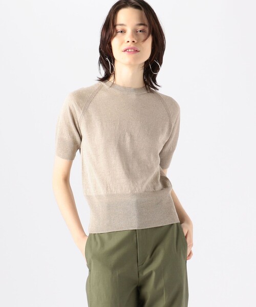 TOMORROWLAND （トゥモローランド）の「プレーンリネン クルーネックプルオーバー（ニット/セーター・レディース・ダークブラウン/チャコールグレー/オレンジ/ライトグリーン/シルバー系その他/ライトベージュ/イエロー/ライトピンク/ブルー・S）」の3枚目の写真