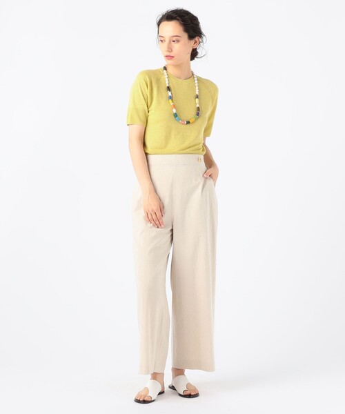 TOMORROWLAND （トゥモローランド）の「プレーンリネン クルーネックプルオーバー（ニット/セーター・レディース・ダークブラウン/チャコールグレー/オレンジ/ライトグリーン/シルバー系その他/ライトベージュ/イエロー/ライトピンク/ブルー・S）」の22枚目の写真