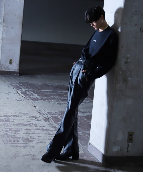 G.O.C（ジーオーシー）の「エコ レザー スリット フレアパンツ（その他