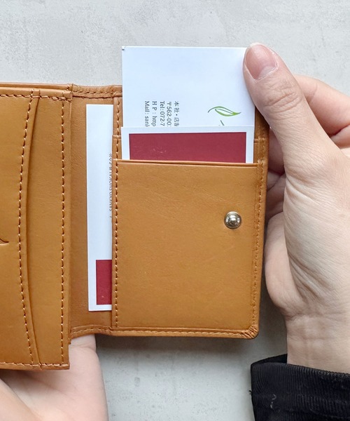 mieno（ミエノ）の「[mieno]牛革レザー名刺入れカードケース（名刺入れ・レディース・ウッド/グリーン/レッド/ダークブラウン/ブラック/キャメル/マスタード/パープル/ブルー・FREE）」の13枚目の写真