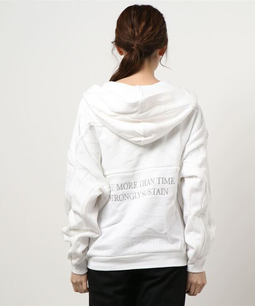 ROGER AND RAW ピグメントBACKニットジャガードプルオーバー ROGER AND RAW（ロジャーアンドロウ）の「ピグメントBACKニット