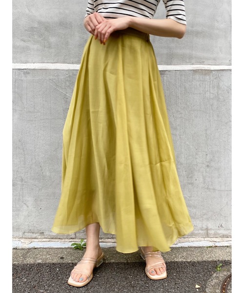 mysty woman(ミスティウーマン)の「シアーフレアスカート 948592(スカート・レディース・チャコールグレー/イエロー/アイボリー・FREE)」の3枚目の写真