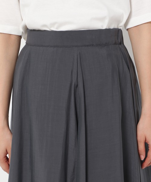 mysty woman(ミスティウーマン)の「シアーフレアスカート 948592(スカート・レディース・チャコールグレー/イエロー/アイボリー・FREE)」の11枚目の写真