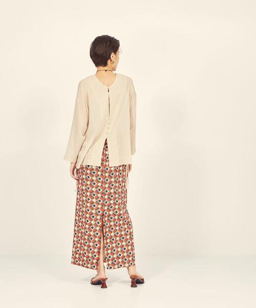 BRACTMENT(ブラクトメント)の「『BRACTMENT(ブラクトメント)』 ジオメトリック プリント スカート(スカート・レディース・ダークブラウン/レッド・38/36)」の17枚目の写真