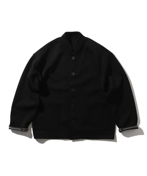 BEAMS LIGHTS（ビームスライツ）の「BEAMS LIGHTS / ダンボールニット マンダリンカラージャケット (セットアップ対応/ワンマイルウェア/ルームウェア)（ノーカラージャケット・メンズ・チャコールグレー/ブラック・SMALL/MEDIUM/LARGE）」の16枚目の写真