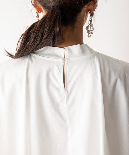 MILLION CARATS（ミリオンカラッツ）の「【STYLE4】シルケット ケープTシャツ（Tシャツ/カットソー・レディース・ベージュ/オフホワイト/ブラック・FREE）」の22枚目の写真