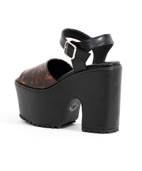 Newlyme（ニューリーミー）の「厚底アソートデザインワンベルトサンダル（サンダル・レディース・ブラックミックス/ブラック×ブラック/ブラック/ブラック×ホワイト・23cm/24.5cm/24cm/23.5cm）」の12枚目の写真