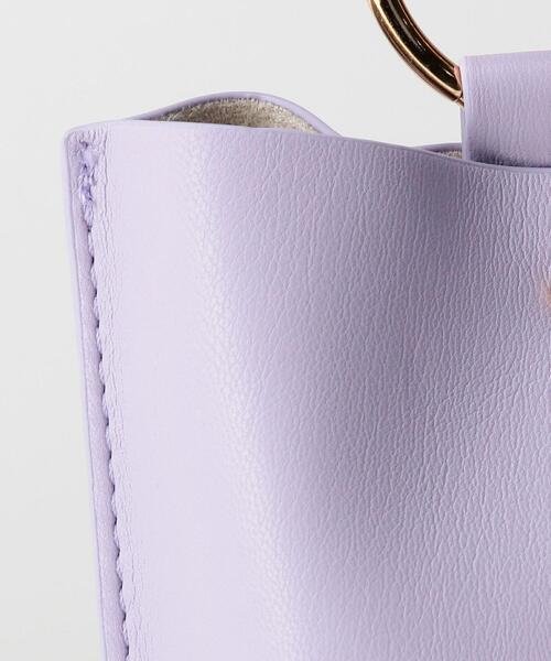 closet story（クローゼットストーリー）の「＜closet story＞フェイクレザー 2pocket スマートフォンショルダー（ショルダーバッグ・レディース・ブラック/シルバー/ライラック・FREE）」の6枚目の写真