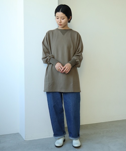 note et silence （ノートエシロンス）の「et sort. 甘撚り裏毛　ロングスウェット（スウェット・レディース・ネイビー/カーキ/キナリ・FREE）」の20枚目の写真